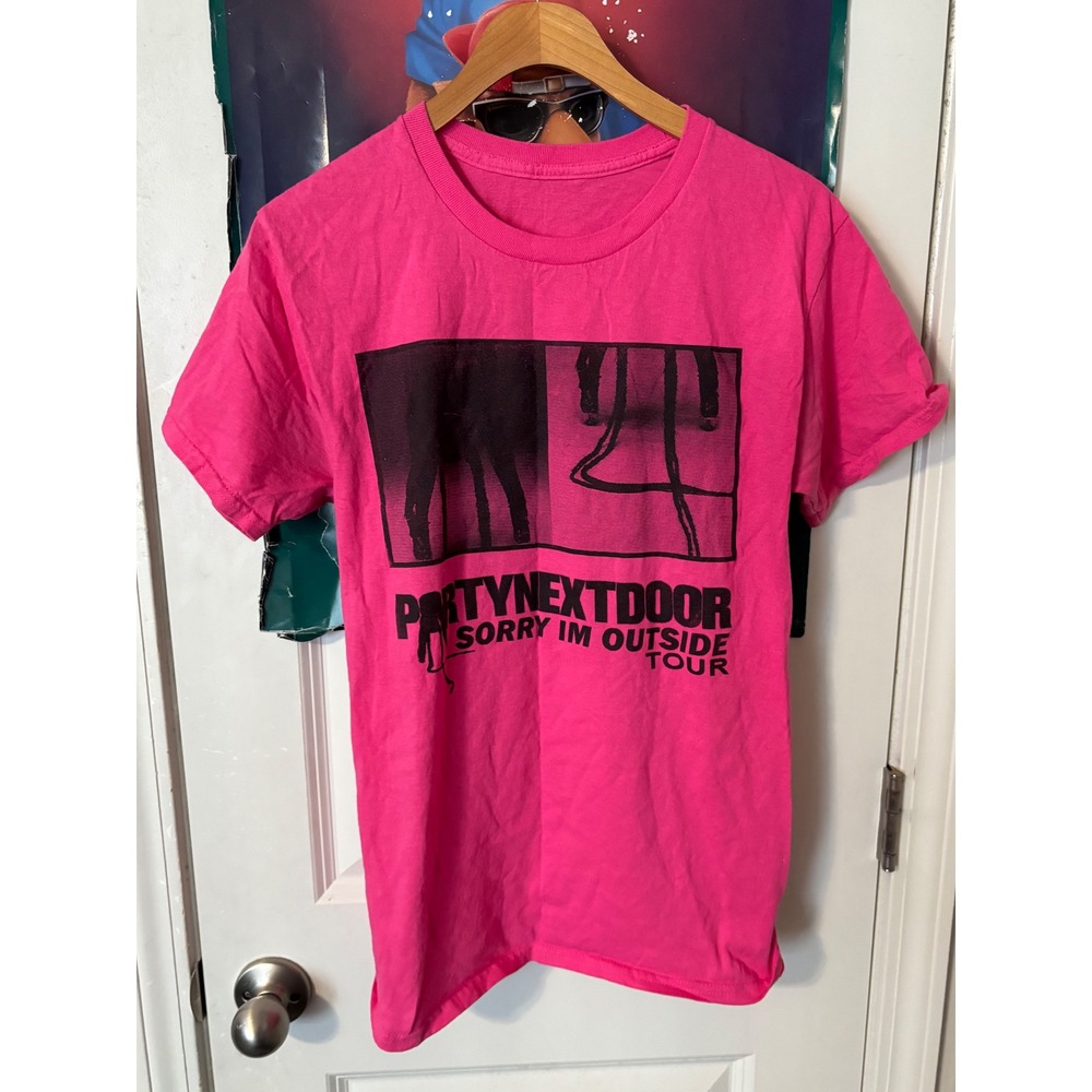PARTYNEXTDOOR Sorry Im Outside Tour Graphic T-Shirt Mens Pink Concert Tee Small